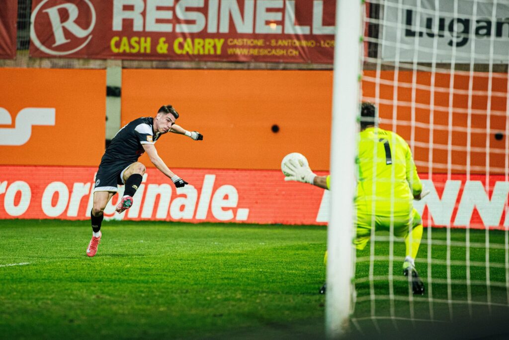 LUGANO-SERVETTE 10
